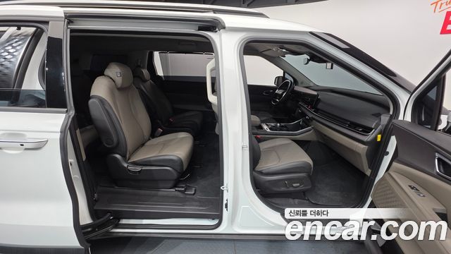 Kia Carnival (IV) Gasoline 9-Seater Noblesse 2025 — фото 19