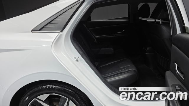 Hyundai Avante Hybrid (CN7) Inspiration 2023 — фото 12
