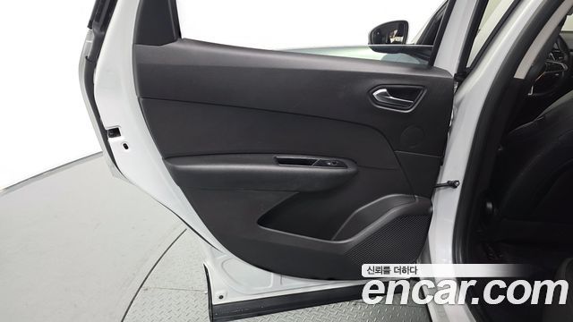 Renault Korea XM3 1.6 GTe LE Plus 2020 — фото 31