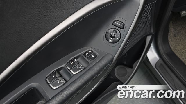 Hyundai Santa Fe The Prime Diesel 2.0 2WD Premium 2016 — фото 15