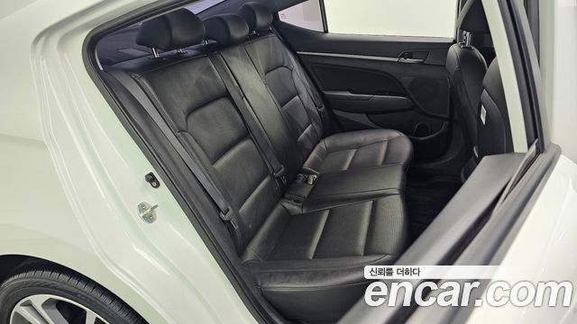 Hyundai Avante (AD) 1.6 GDI Value Plus 2018 — фото 10