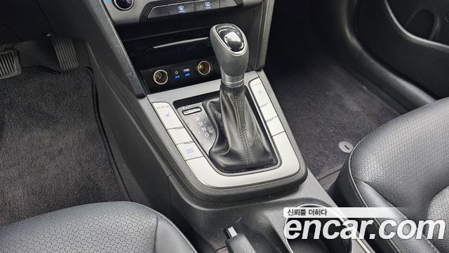 Hyundai Avante (AD) 1.6 GDI Value Plus 2018 — фото 18