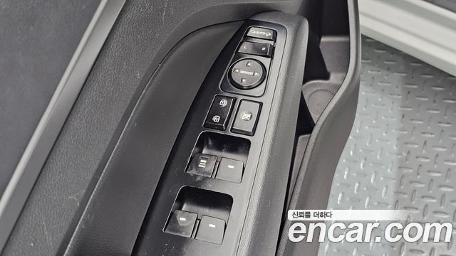 Hyundai Avante (AD) 1.6 GDI Value Plus 2018 — фото 21