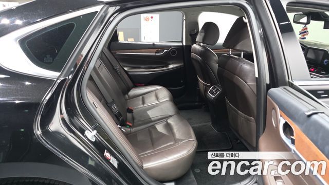 Hyundai Grandeur Hybrid (IG) Exclusive Special 2019 — фото 12