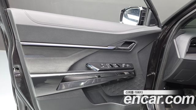 KG Mobility (SsangYong) Musso EV (O100) Black Edge 2026 — фото 24