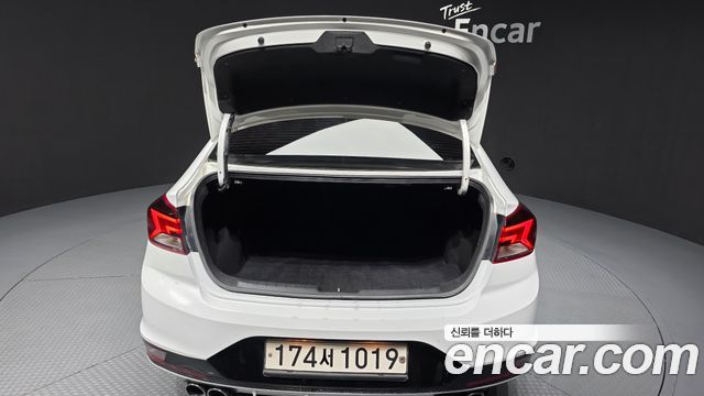 Hyundai Avante (AD) 1.6 Premium 2020 — фото 20