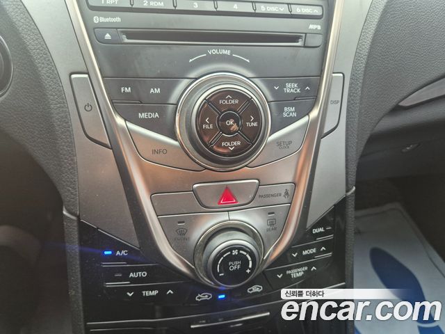 Hyundai Grandeur (HG) HG240 Luxury 2011 — фото 23