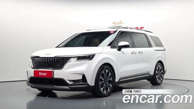 Kia Carnival (IV) Gasoline 7-Seater Signature