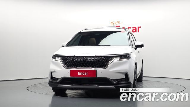 Kia Carnival (IV) Gasoline 7-Seater Signature 2023 — фото 3