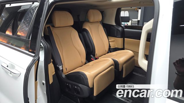 Kia Carnival (IV) Gasoline 7-Seater Signature 2023 — фото 12
