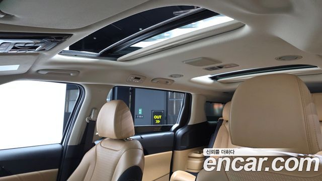 Kia Carnival (IV) Gasoline 7-Seater Signature 2023 — фото 19