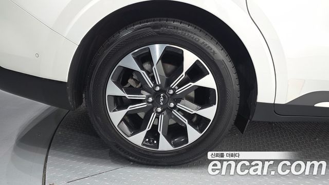 Kia Carnival (IV) Gasoline 7-Seater Signature 2023 — фото 21