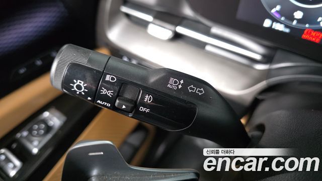 Kia Carnival (IV) Gasoline 7-Seater Signature 2023 — фото 28