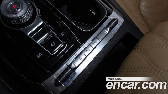 Kia Carnival (IV) Gasoline 7-Seater Signature 2023 — фото 31