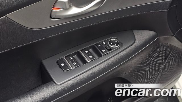 Kia K3 Luxury 2019 — фото 18