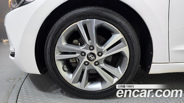 Hyundai Avante (AD) 1.6 GDI Value Plus 2018 — фото 5