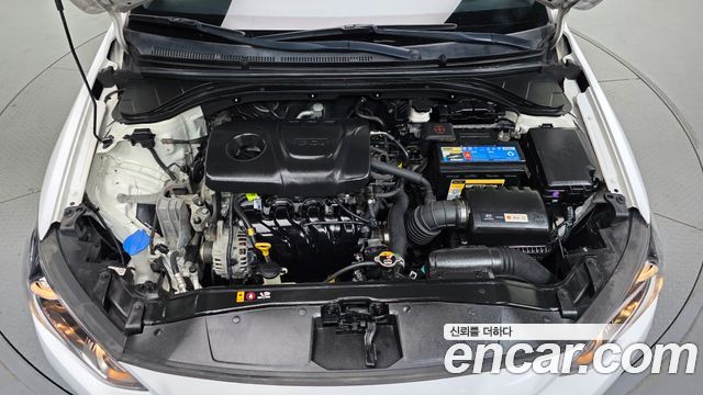 Hyundai Avante (AD) 1.6 GDI Value Plus 2018 — фото 6