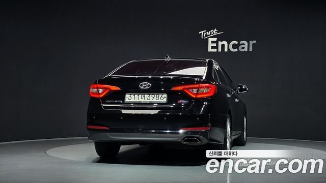 Hyundai Sonata (LF) 1.7 Diesel Smart 2017 — фото 4