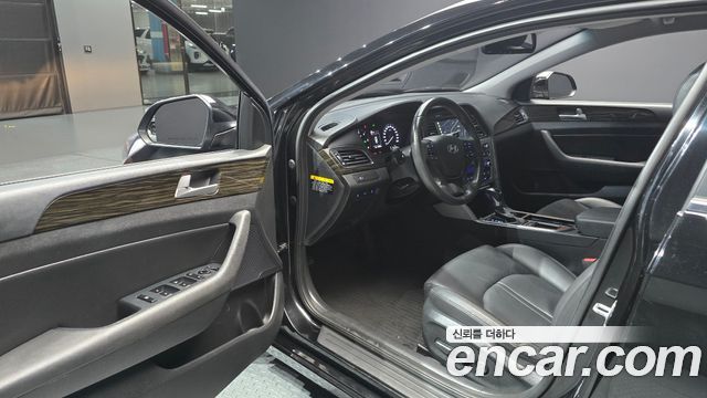 Hyundai Sonata (LF) 1.7 Diesel Smart 2017 — фото 10