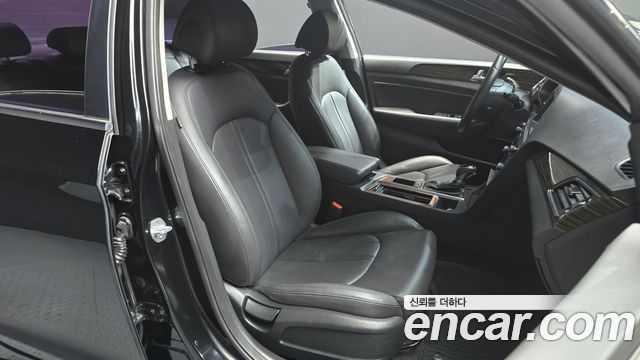 Hyundai Sonata (LF) 1.7 Diesel Smart 2017 — фото 12