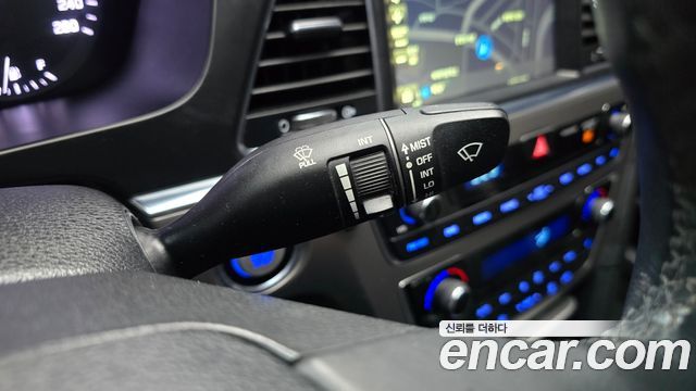 Hyundai Sonata (LF) 1.7 Diesel Smart 2017 — фото 17