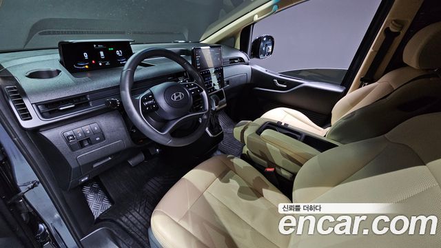Hyundai Staria Cargo 3-Seater Modern 2025 — фото 7