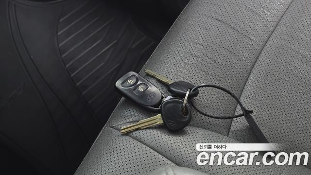 Hyundai Grand Starex Guard car of children 2015 — фото 21