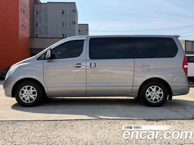 Hyundai Grand Starex 12-Seater Wagon CVX Luxury 2015 — фото 5