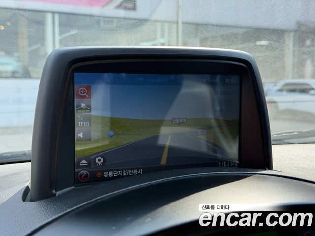Hyundai Grand Starex 12-Seater Wagon CVX Luxury 2015 — фото 15