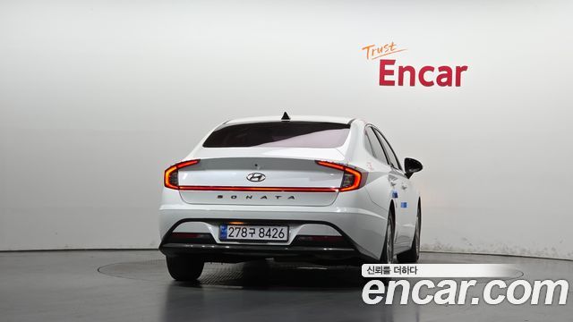 Hyundai Sonata (DN8) 2.0 LPG(rental car) Smart 2020 — фото 4