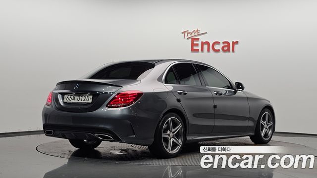 Mercedes-Benz C-Class (W205) C200 AMG Line 2017 — фото 2