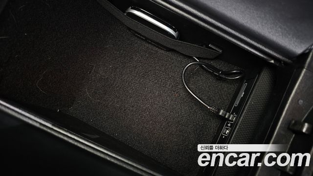 Mercedes-Benz C-Class (W205) C200 AMG Line 2017 — фото 34
