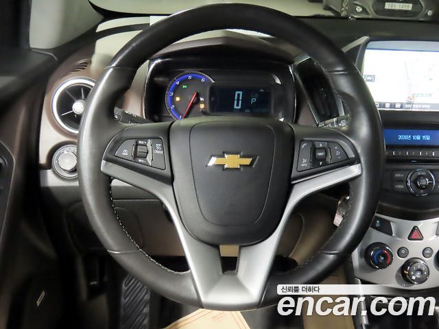 Chevrolet Trax 1.6 Diesel LTZ 2016 — фото 23