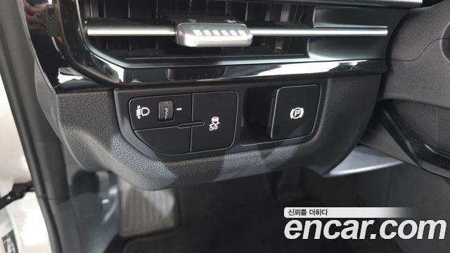 Kia Sportage (V) Gasoline 1.6 Turbo 2WD Prestige 2026 — фото 19