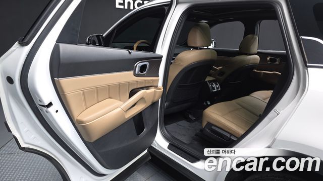 Kia Sorento (IV) Gasoline 2.5T 2WD Noblesse 2024 — фото 26