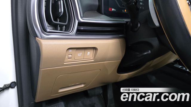 Kia Sorento (IV) Gasoline 2.5T 2WD Noblesse 2024 — фото 28