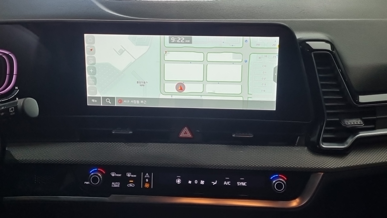Kia Sportage (V) Diesel 2.0 2WD Prestige 2023 — фото 15