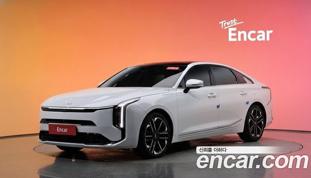 Kia K8 Hybrid Signature