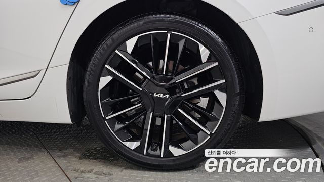 Kia K8 Hybrid Signature 2025 — фото 21