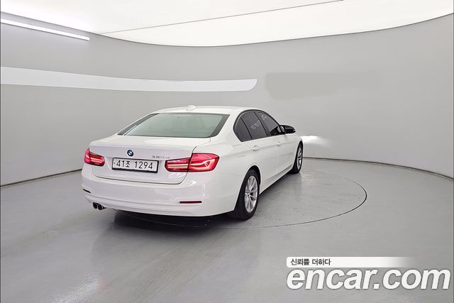 BMW 3 Series (F30) 320d 2018 — фото 4