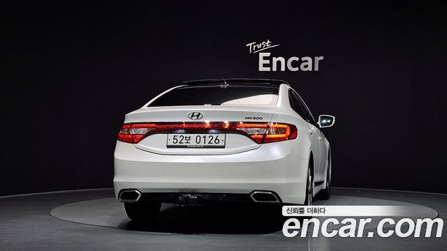 Hyundai Grandeur (HG) HG240 Modern Collection 2016 — фото 4