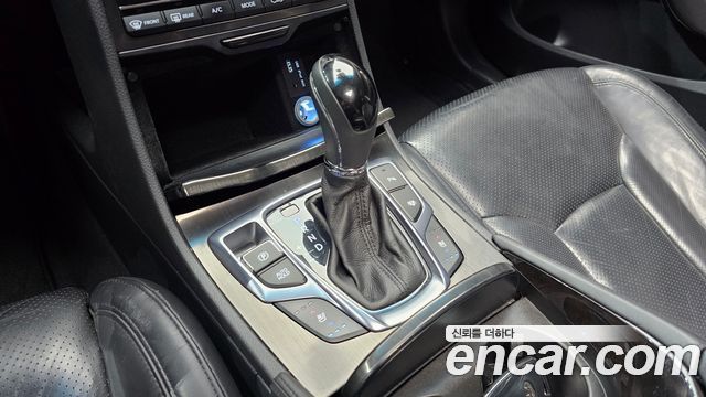 Hyundai Grandeur (HG) HG240 Modern Collection 2016 — фото 9