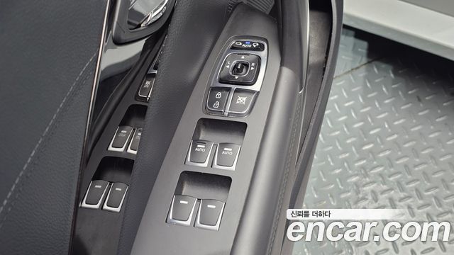 Hyundai Grandeur (HG) HG240 Modern Collection 2016 — фото 16