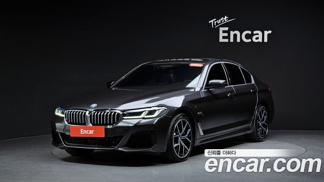 BMW 5 Series (G30) 530e M Sport 2022 — фото 11