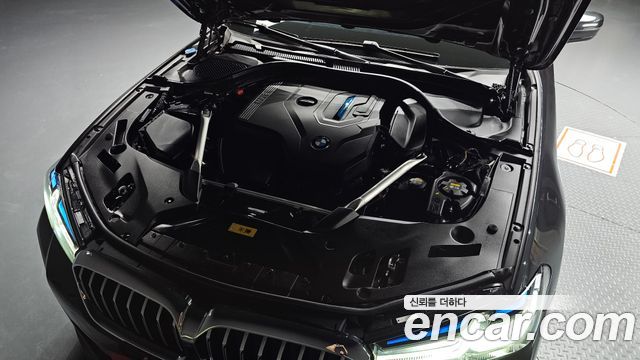 BMW 5 Series (G30) 530e M Sport 2022 — фото 6