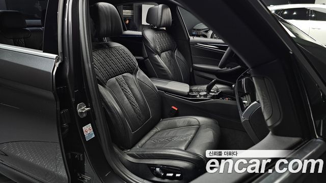 BMW 5 Series (G30) 530e M Sport 2022 — фото 10