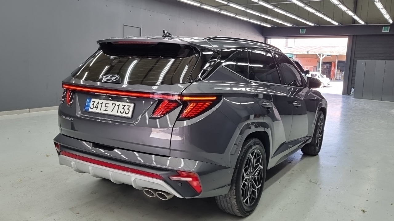 Hyundai Tucson Hybrid (NX4) N Line 2WD Inspiration 2023 — фото 2