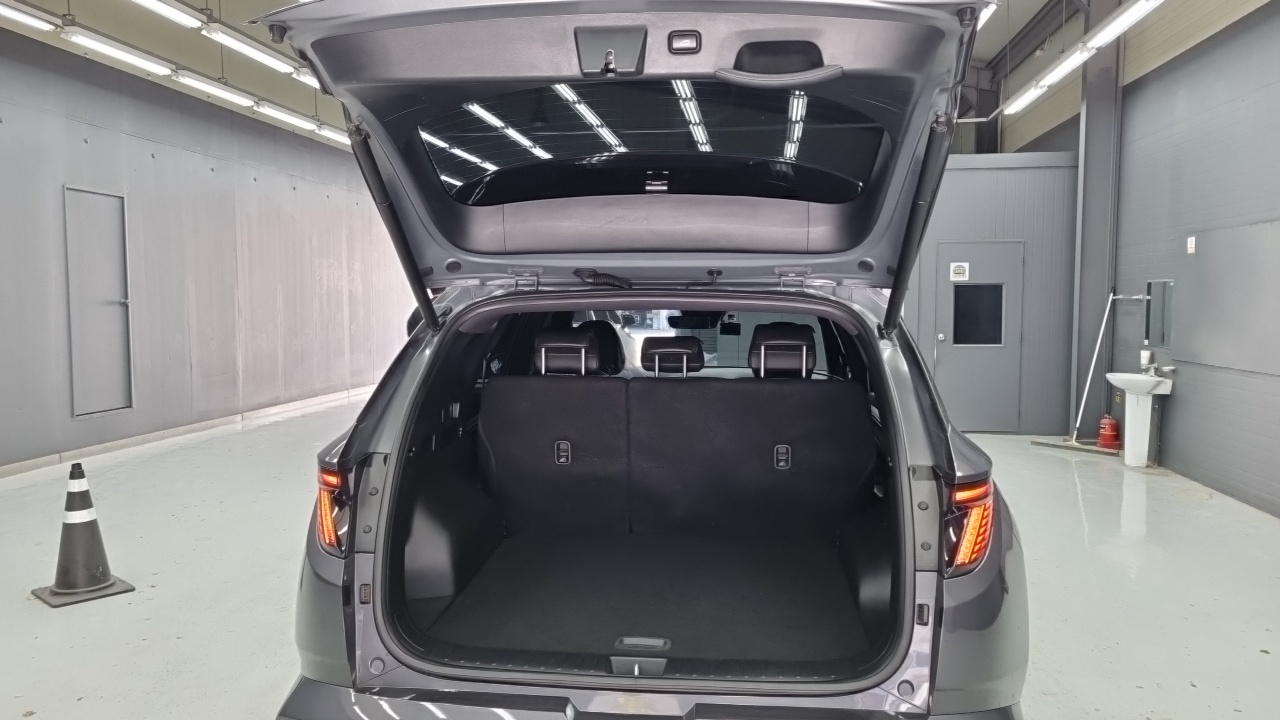 Hyundai Tucson Hybrid (NX4) N Line 2WD Inspiration 2023 — фото 20