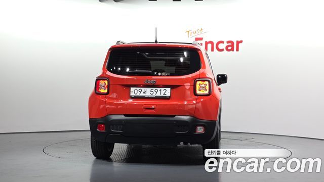 Jeep Renegade 2.4 Longitude High 2018 — фото 4