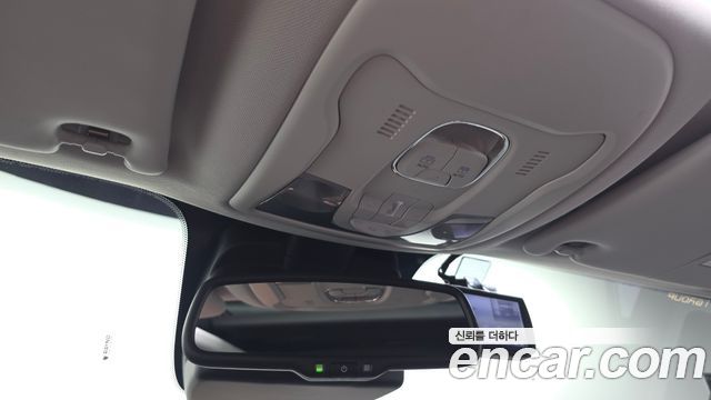 Jeep Renegade 2.4 Longitude High 2018 — фото 19